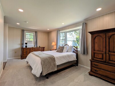 Spacious 4-bedroom house in Palmyra - just 6 miles from Hersheypark!