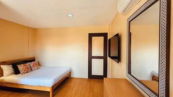 2 slaapkamers, een strijkplank/strijkijzer, wifi, beddengoed