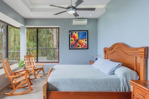 2 bedrooms, desk, iron/ironing board, free WiFi - This Villa is perfect for those seeking an unforgettable vacation experience. (San Juan de Oriente)