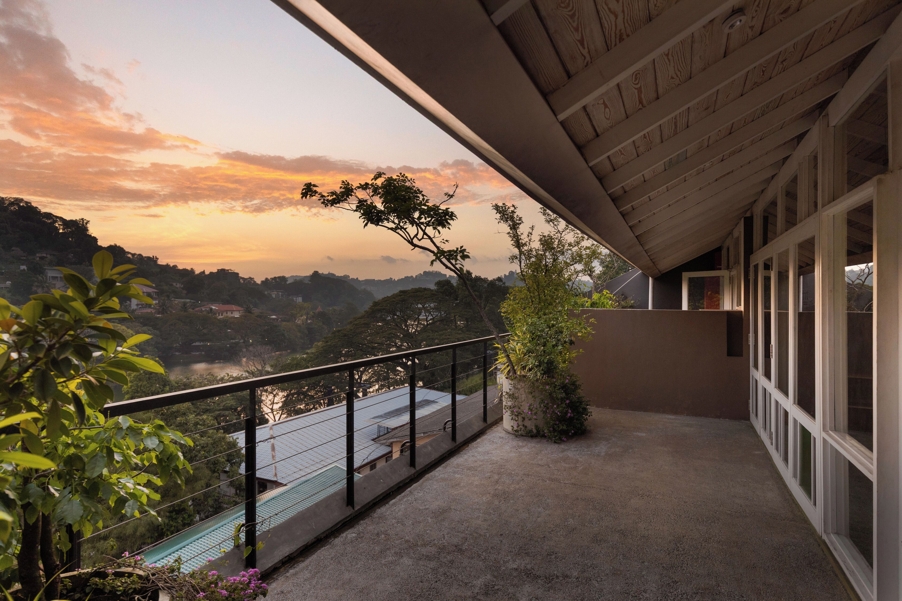 Superior Apartment, Lake View | Terrace/patio