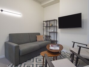 TV - Prina  - Spacious 2BDR, Arco - Sempione Area (Milano)