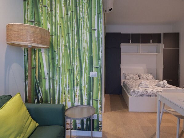 Iron/ironing board, free WiFi, bed sheets - Confalonieri - Trendy Studio  in the heart of Isola Garibaldi area (Milan)