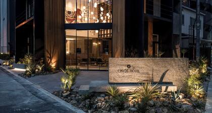 CINQS Hotel