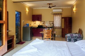 1 bedroom, iron/ironing board, WiFi