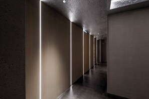 Hallway - Hotel S-Presso South II (Osaka)