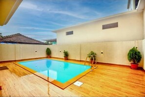 Piscine couverte