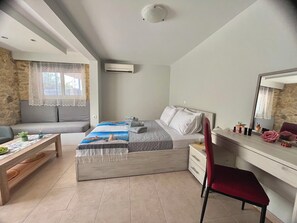 1 chambre, fer et planche à repasser, Wi-Fi, draps fournis