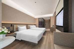 Front of property - World Hotel Jinan Fengming Road  (Jinan)