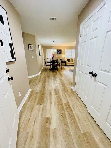Eastgate 13A Cozy family retreat close to downtown Hammond