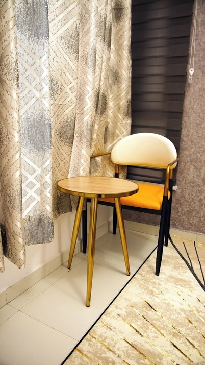 Affordable Luxury – 2-Bedroom Apartment in the Heart of Ikoyi!