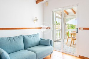 TV - CostaBlancaDreams - Casa Charline in Calpe (Calpe)