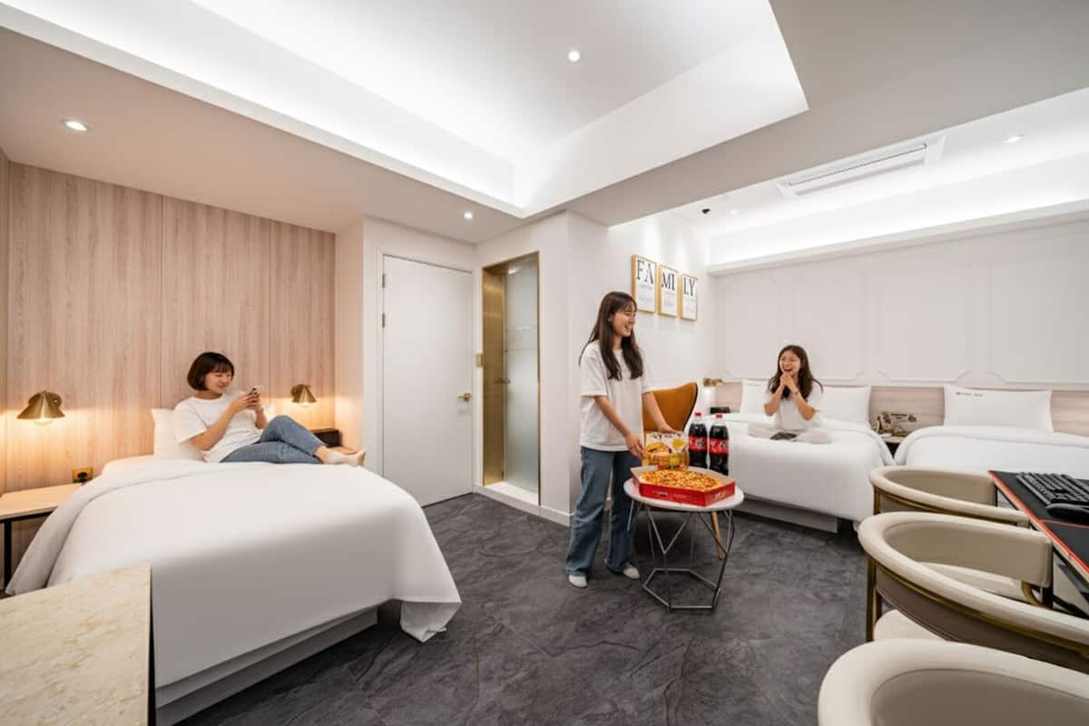 1 habitación, ropa de cama de alta calidad y cubrecamas