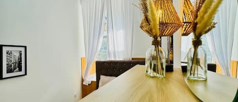 Phòng cơ bản | Bàn ủi/dụng cụ ủi quần áo