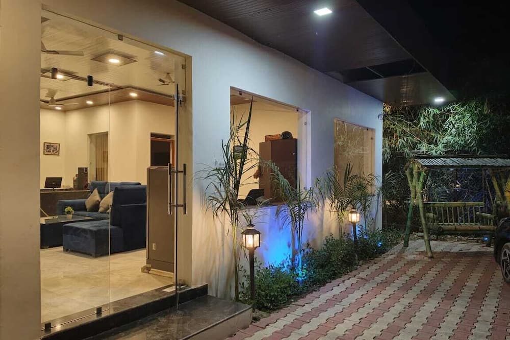 Evencia Resort