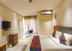 Deluxe Room | Premium bedding, free WiFi, bed sheets, wheelchair access