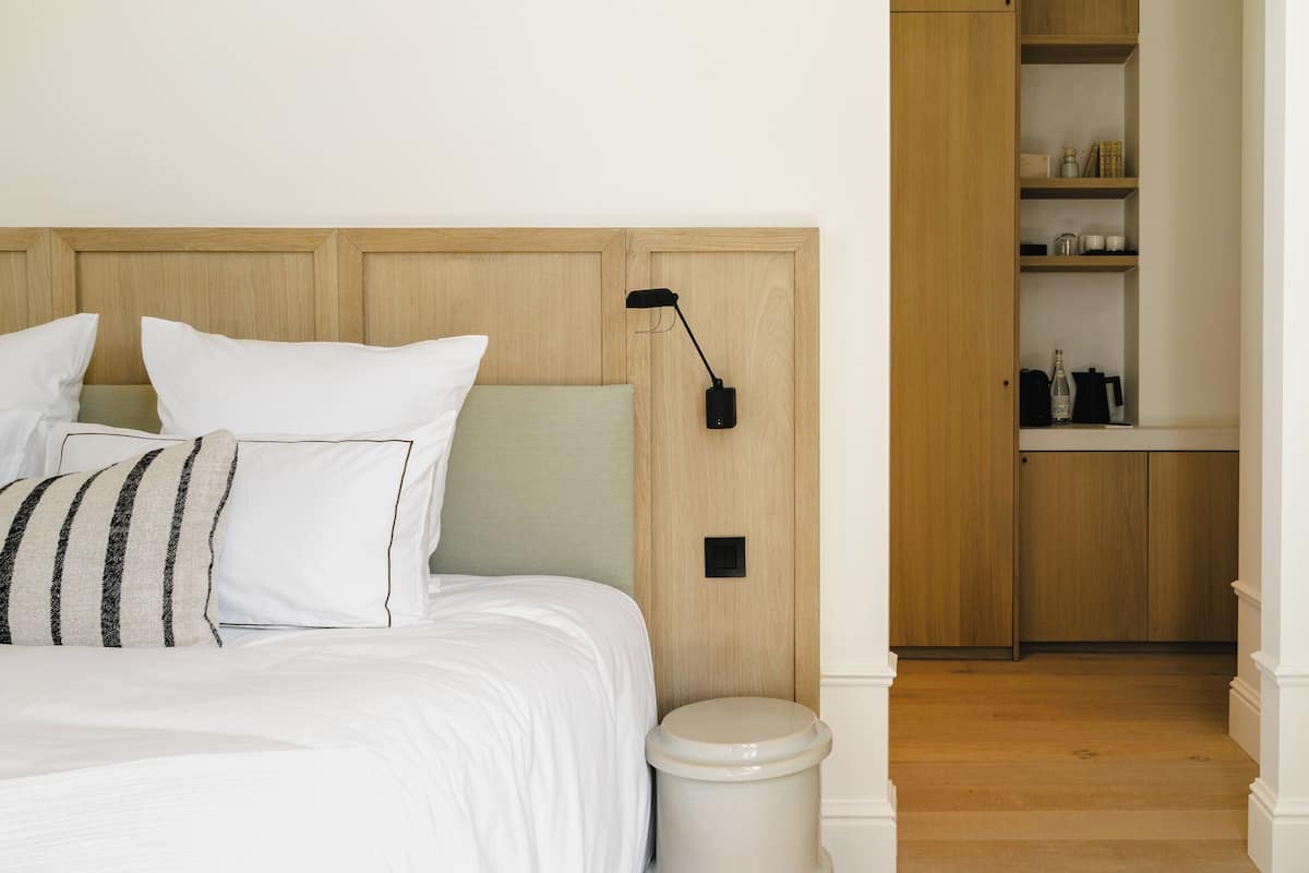 Cosy room | ミニバー、WiFi (無料)、ベッドシーツ