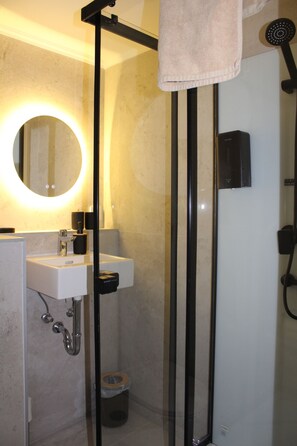 Comfort Single Room | Bathroom - Burghotel - das Original (Nuremberg)