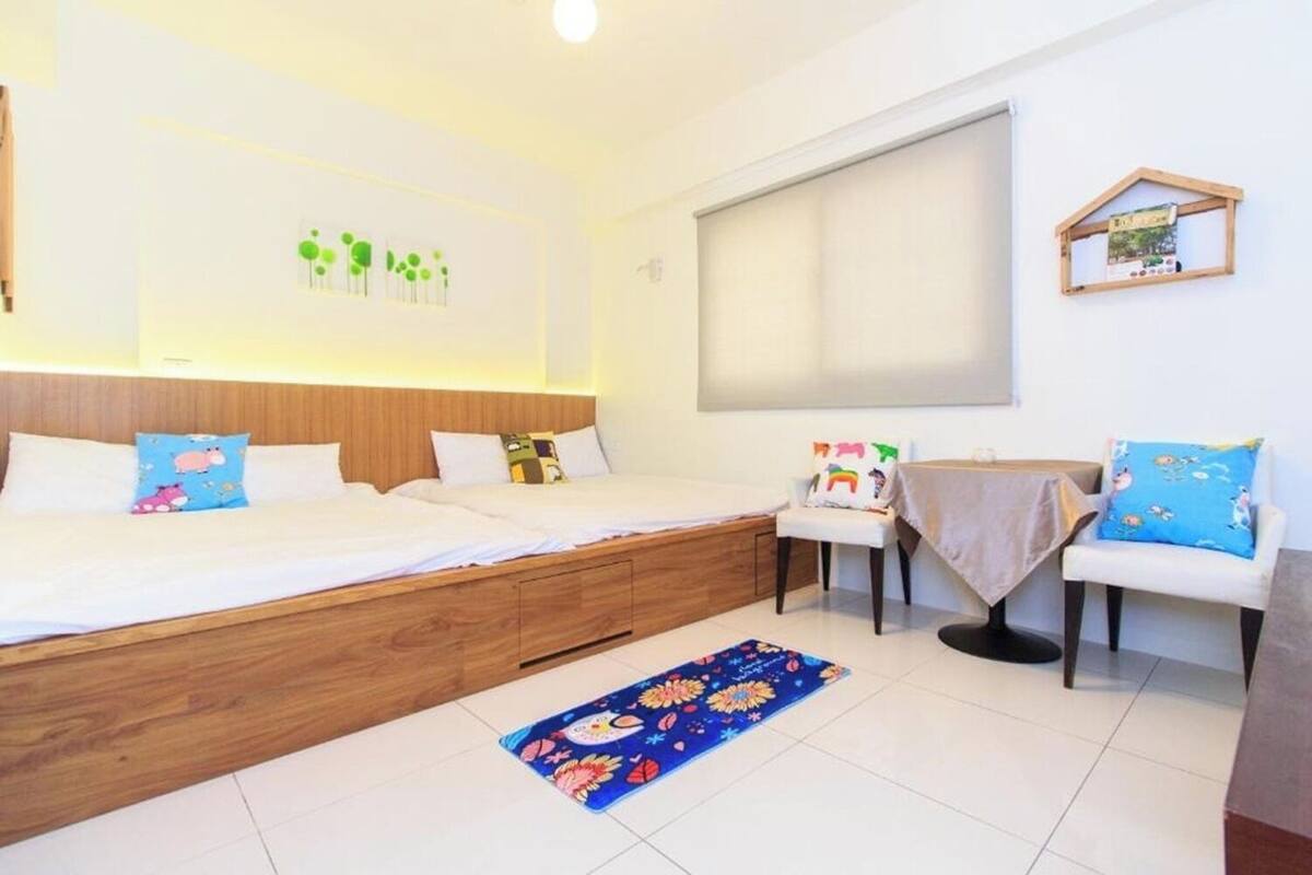 Kamar Quadruple | Tirai kedap cahaya, kedap suara, Wi-Fi gratis, dan seprai linen