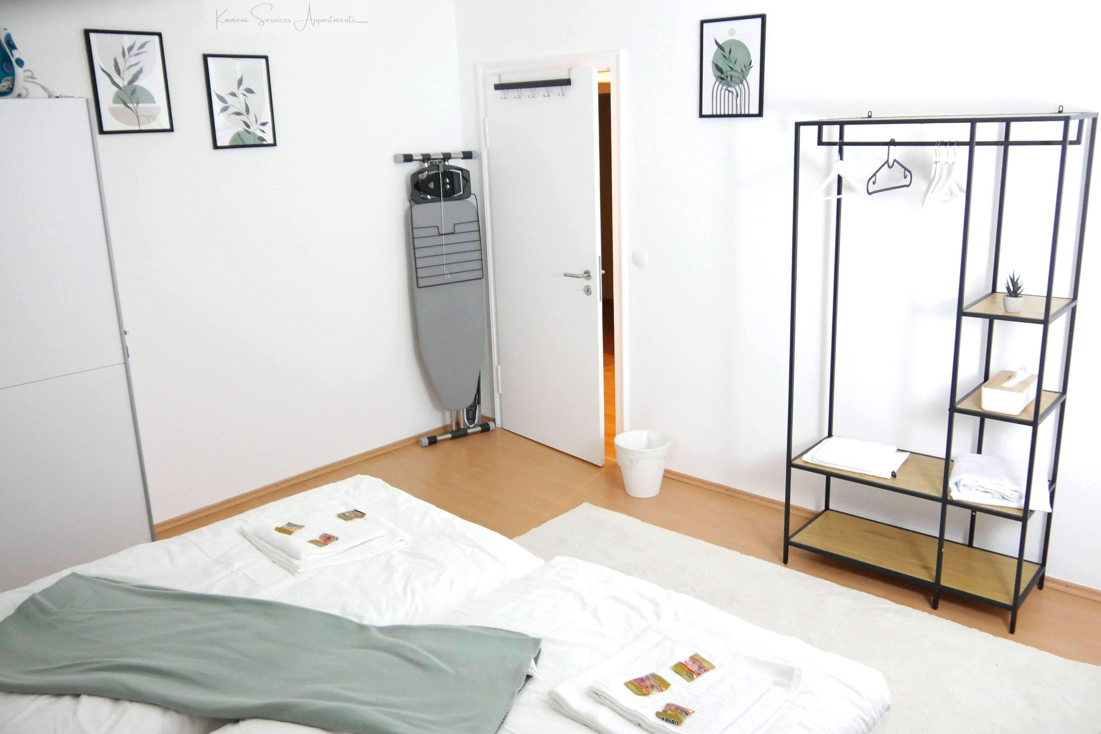 4 Schlafzimmer, Bügeleisen/Bügelbrett, WLAN, Bettwäsche