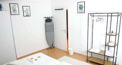 Moderne 4WHG Wohnung Stuttgart nah bis zu 8 Personen