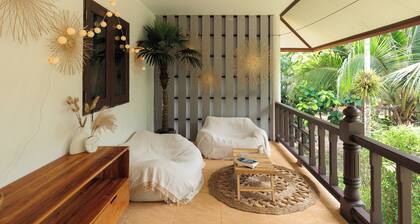 Idyllic Hideaway - 2mn ZenBeach - Garden - 4K TV - AC