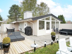 Exterior - 4 Star Holiday Home in Dronningmolle (Dronningmolle)