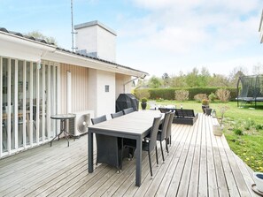 Exterior - 4 Star Holiday Home in Dronningmolle (Dronningmolle)