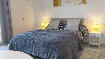 Iron/ironing board, travel cot, free WiFi, bed sheets