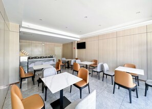 Daily buffet breakfast (CNY 28 per person) - World Smart Hotel Zhangbei Road branch (Zibo)