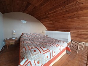 6 habitaciones, tabla de planchar con plancha y wifi 