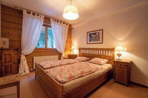 2 chambres, accès Internet, draps fournis