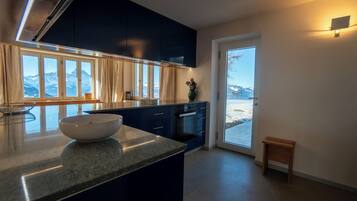 Four, plaque de cuisson, lave-vaisselle