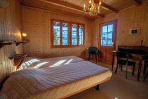 4 soverom og sengetøy