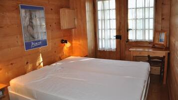 4 Schlafzimmer, Internetzugang, Bettwäsche