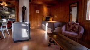 Uklassifisert bilde, 2 av 8, knapp