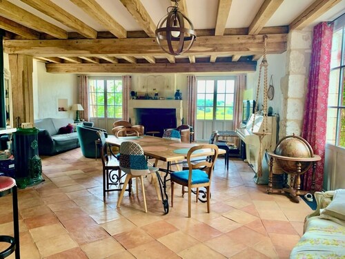 VUE IMPRENABLE SUR LES COTEAUX DE BERGERAC !