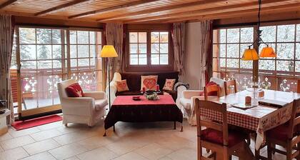 The Haut Closel apartment is located 800 m from the Barboleuse gondolas which take you to the Gryon