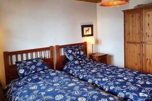 3 habitaciones y ropa de cama 