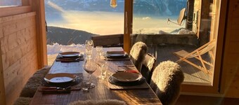 Magnificent chalet located at the top of the village of Gryon in the Mazots district. Ski in Ski out