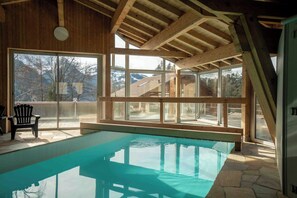 Piscine couverte, piscine chauffée