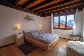 5 Schlafzimmer, Internetzugang, Bettwäsche