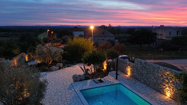 Pool - 3-bedroom traditional stone house in charming Visočane with WiFi, AC. Book now (Visočane)