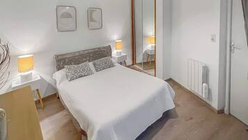 1 bedroom, WiFi, bed sheets