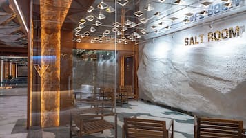 Turkish bath/hammam, body treatments, hydrotherapy, aromatherapy