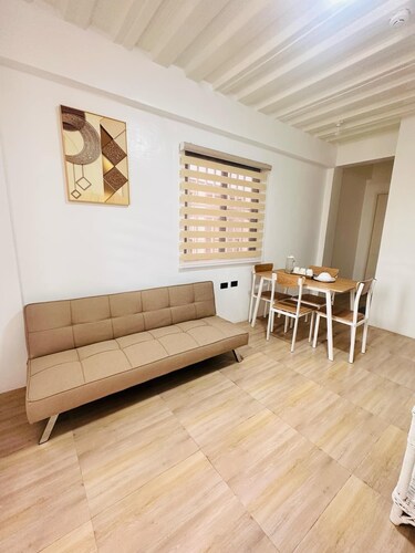 An apartment type with WiFi, AC and parking where you can stay, rest and relax.