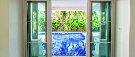 Piscine extérieure