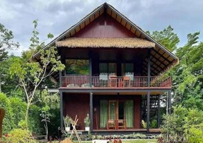 Deluxe Double Room | Desk, laptop workspace, free WiFi, bed sheets - The Poom Cafe Resort Khao Yai (Pak Chong)