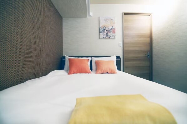 2 bedrooms, WiFi, bed sheets