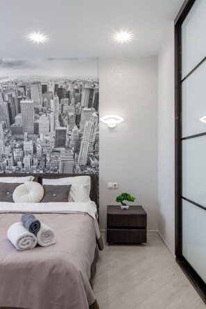 Comfort Apartment, Courtyard View | 1 bedroom, iron/ironing board, free WiFi - Modern apartments near Dana Mall (Minsk)
