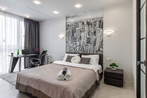 Comfort Apartment, Courtyard View | 1 bedroom, iron/ironing board, free WiFi - Modern apartments near Dana Mall (Minsk)